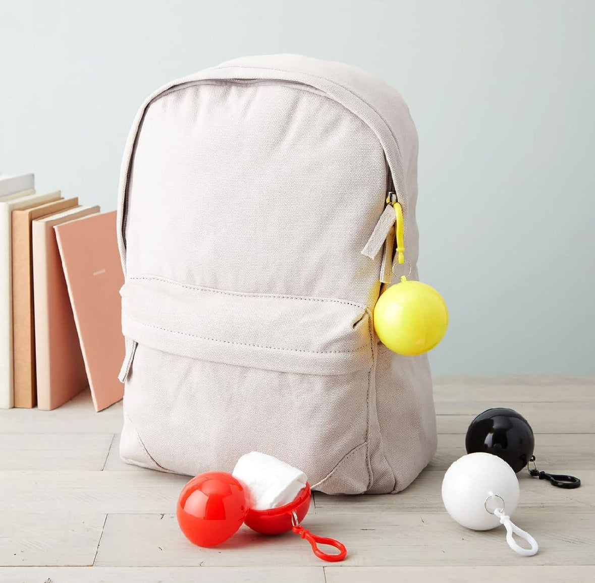 Ball Raincoat With Keychain